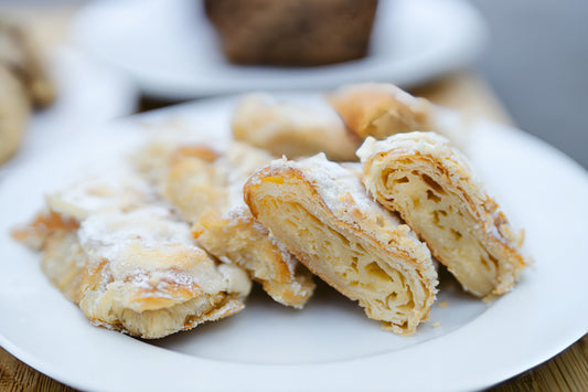 6 Almond Croissants